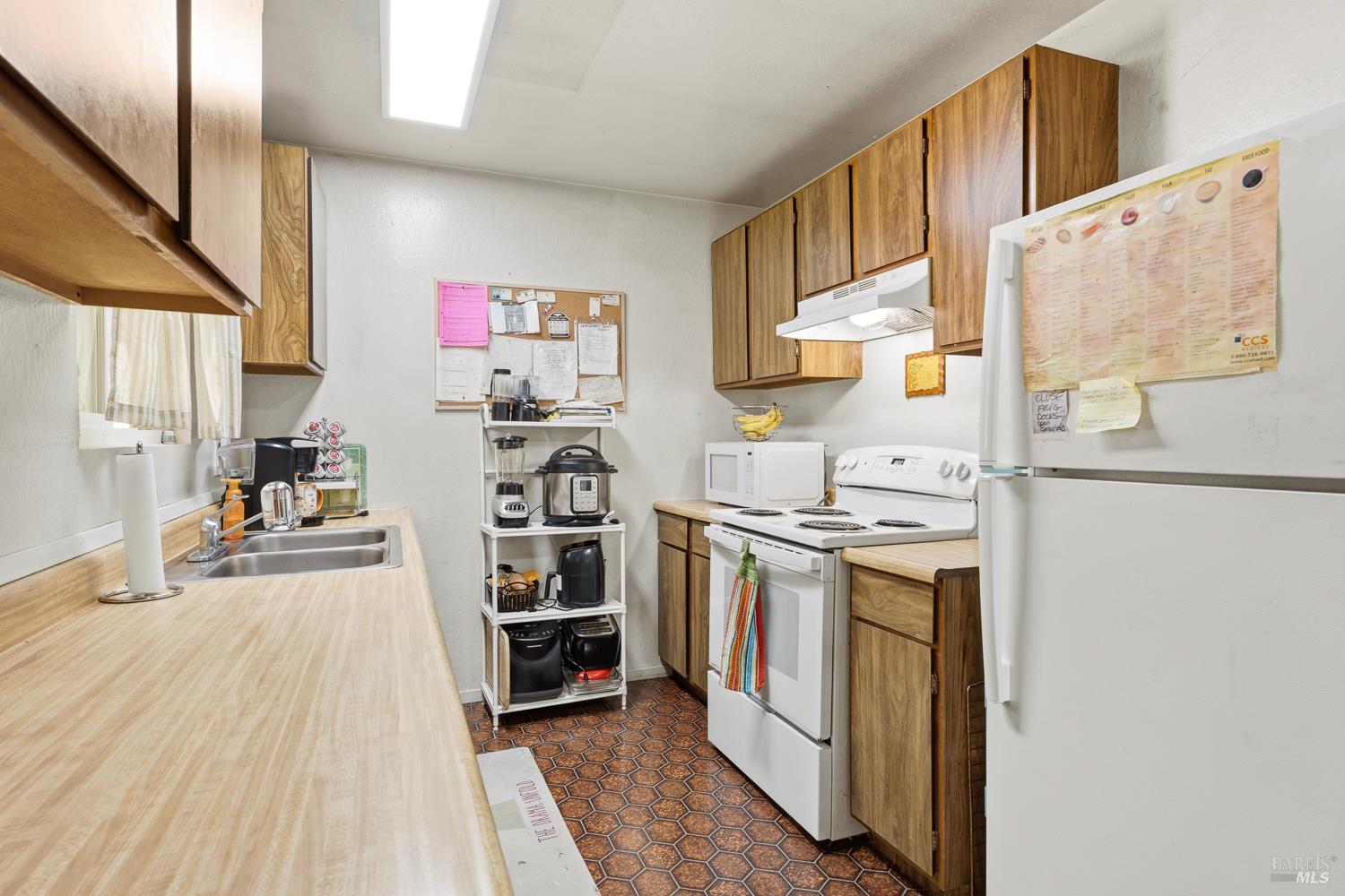 2947 Primrose Drive Willits CA 95490
