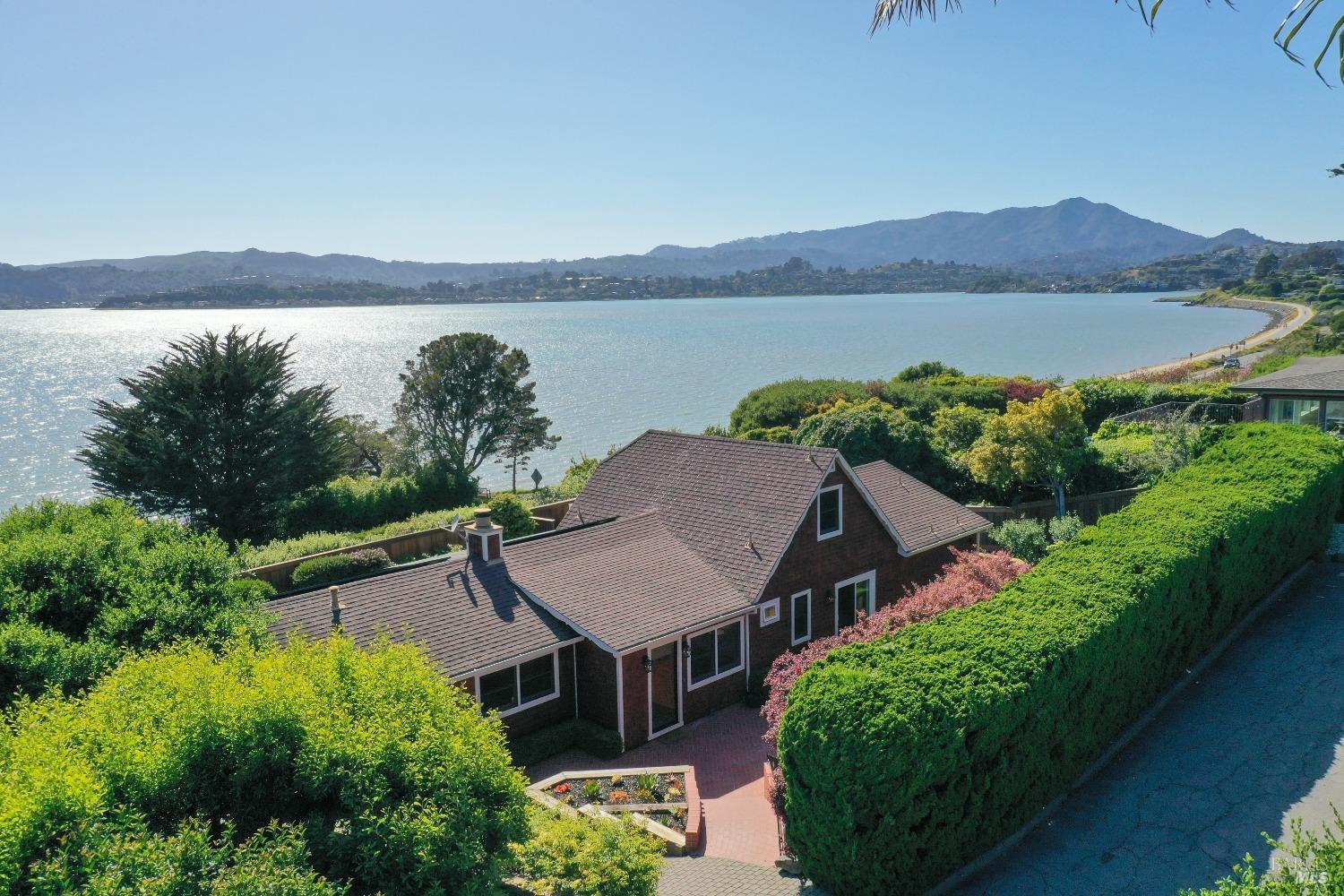 6 Las Palmas Way Tiburon CA 94920