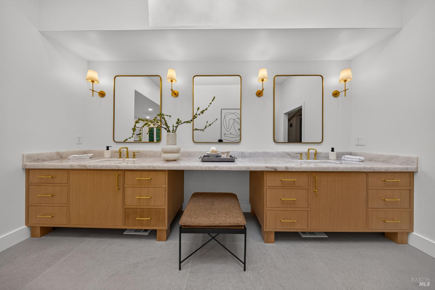 215 Laurel Grove Avenue Kentfield CA 94904