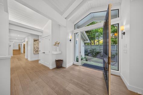 215 Laurel Grove Avenue Kentfield CA 94904