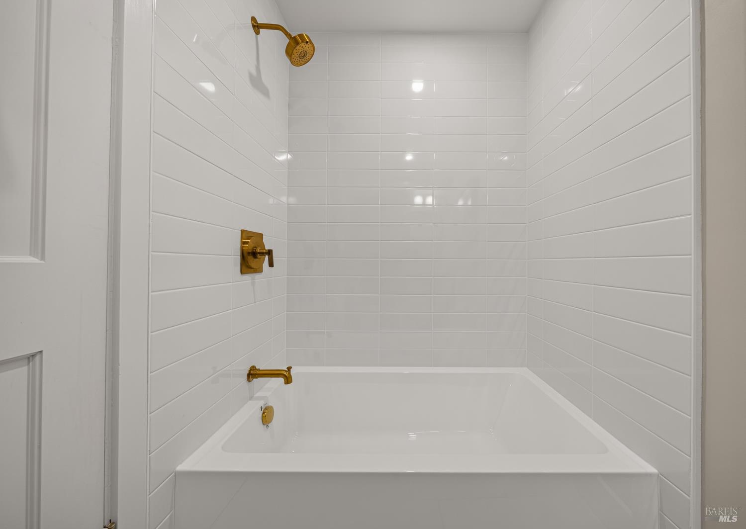 215 Laurel Grove Avenue Kentfield CA 94904