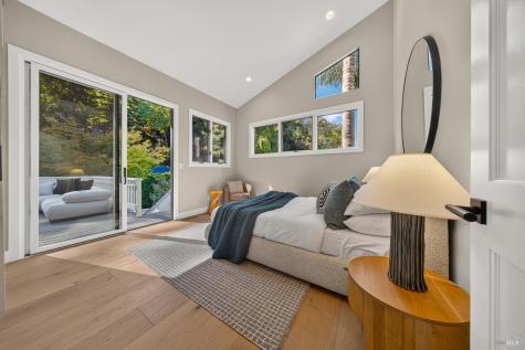 215 Laurel Grove Avenue Kentfield CA 94904