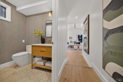 215 Laurel Grove Avenue Kentfield CA 94904