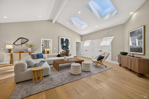 215 Laurel Grove Avenue Kentfield CA 94904