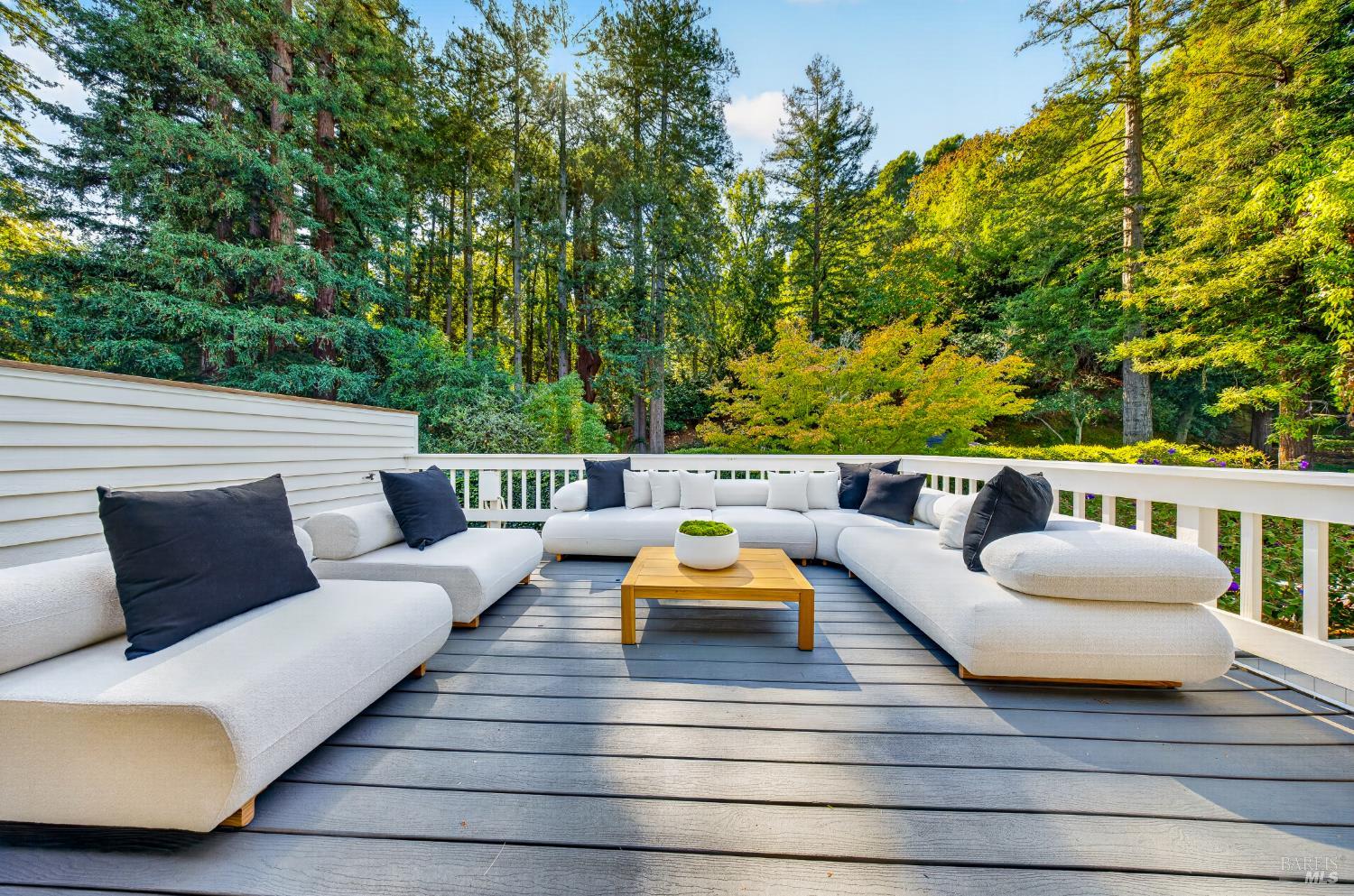 215 Laurel Grove Avenue Kentfield CA 94904
