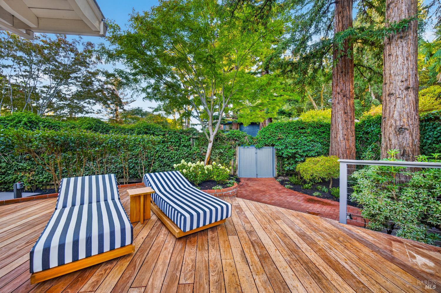 215 Laurel Grove Avenue Kentfield CA 94904
