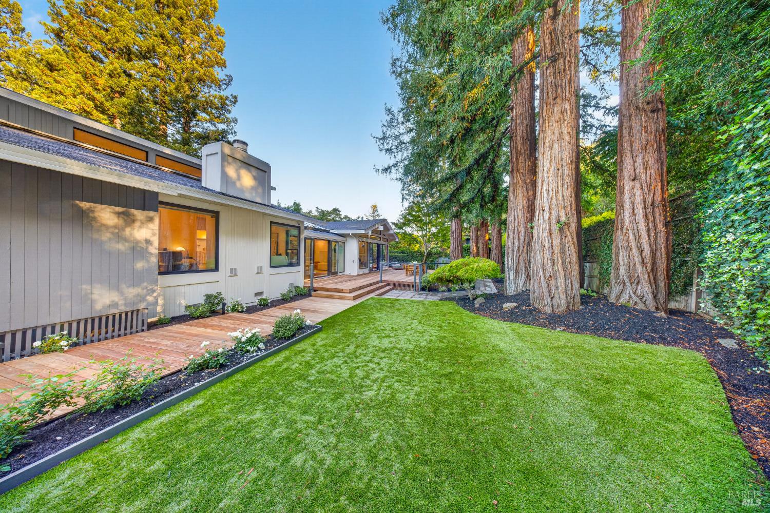215 Laurel Grove Avenue Kentfield CA 94904