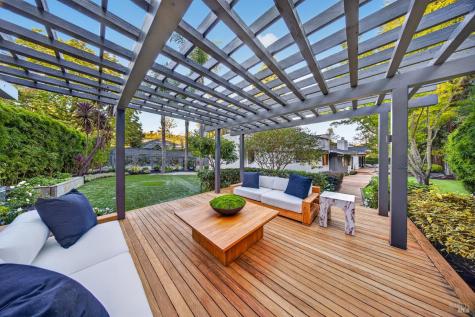 215 Laurel Grove Avenue Kentfield CA 94904