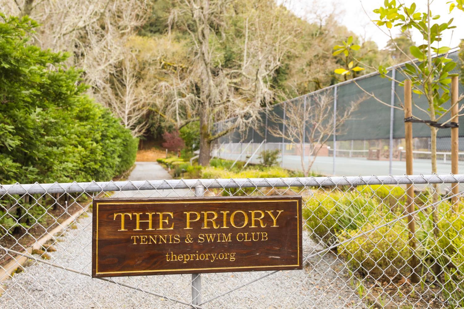215 Laurel Grove Avenue Kentfield CA 94904