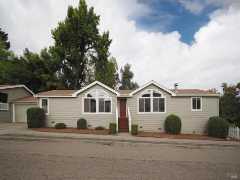 115-117 School House Lane Geyserville CA 95441