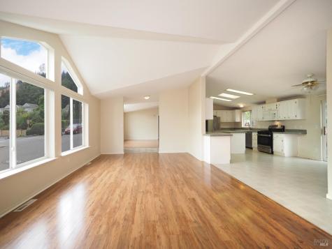 115-117 School House Lane Geyserville CA 95441