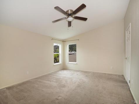 115-117 School House Lane Geyserville CA 95441