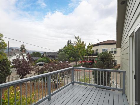 115-117 School House Lane Geyserville CA 95441