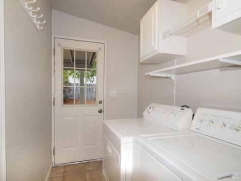 115-117 School House Lane Geyserville CA 95441