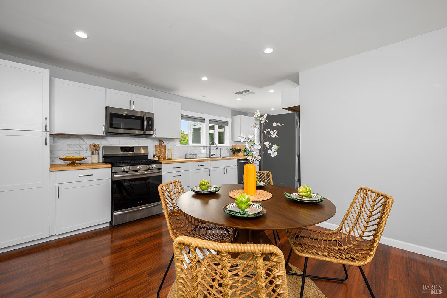 6264 Fredricks Road Sebastopol CA 95472