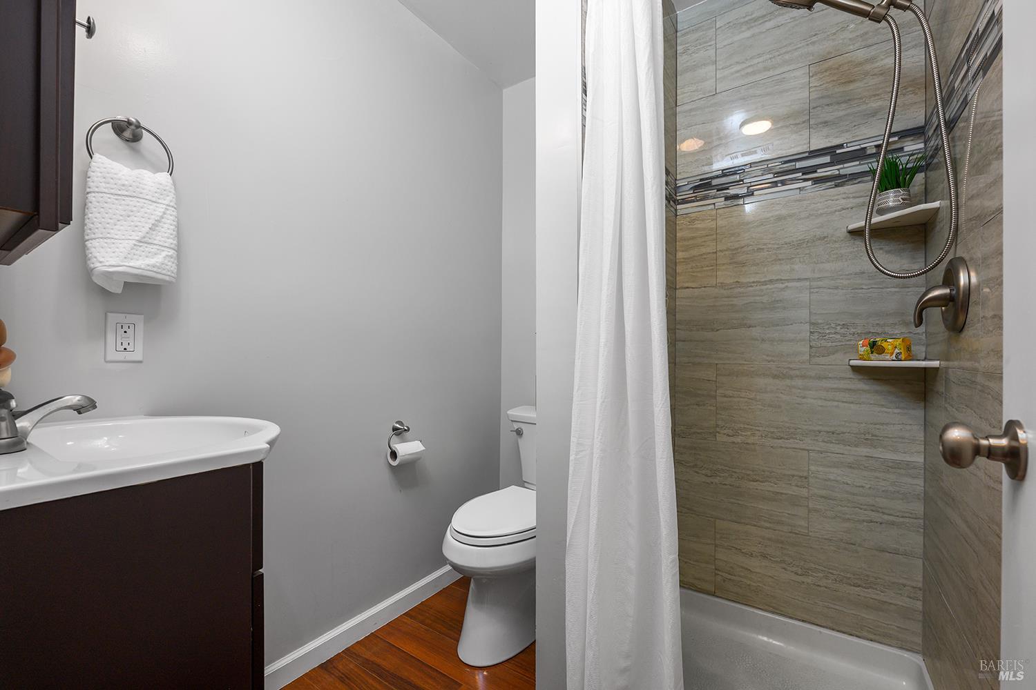 6264 Fredricks Road Sebastopol CA 95472