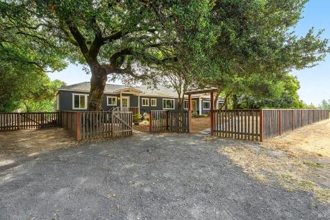 6264 Fredricks Road Sebastopol CA 95472
