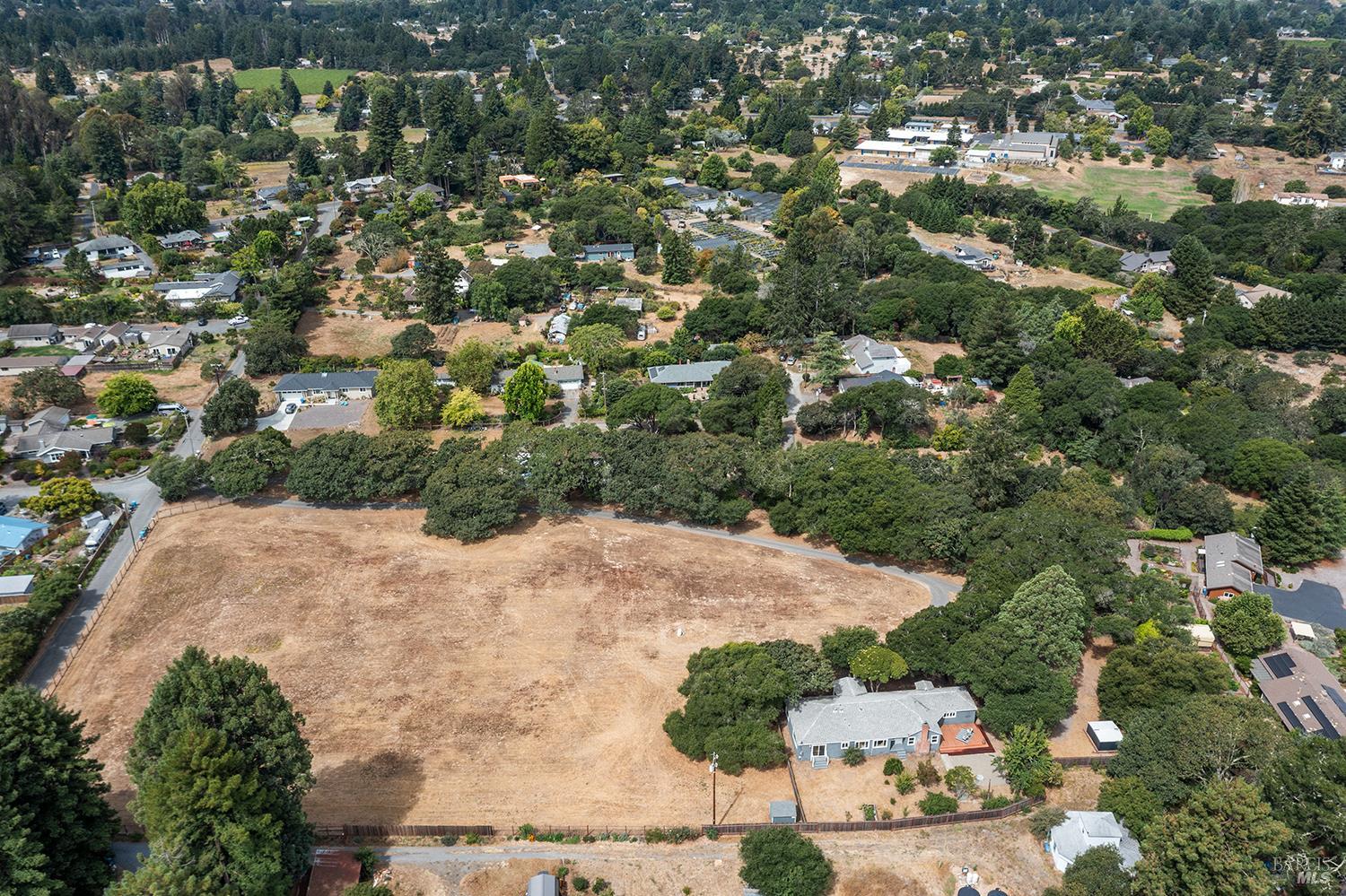 6264 Fredricks Road Sebastopol CA 95472