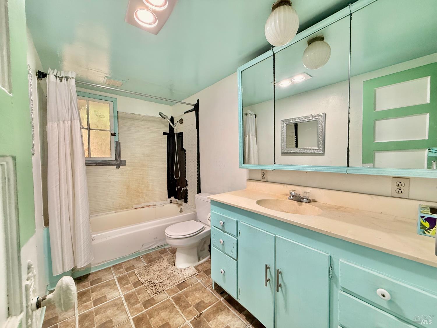11260 Hwy 116 Highway Guerneville CA 95446
