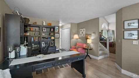104 Furber Lane Cloverdale CA 95425