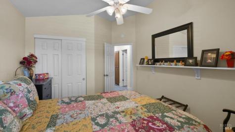 104 Furber Lane Cloverdale CA 95425