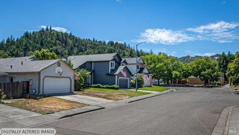 104 Furber Lane Cloverdale CA 95425