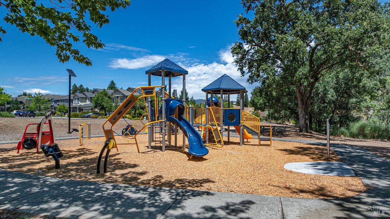 104 Furber Lane Cloverdale CA 95425