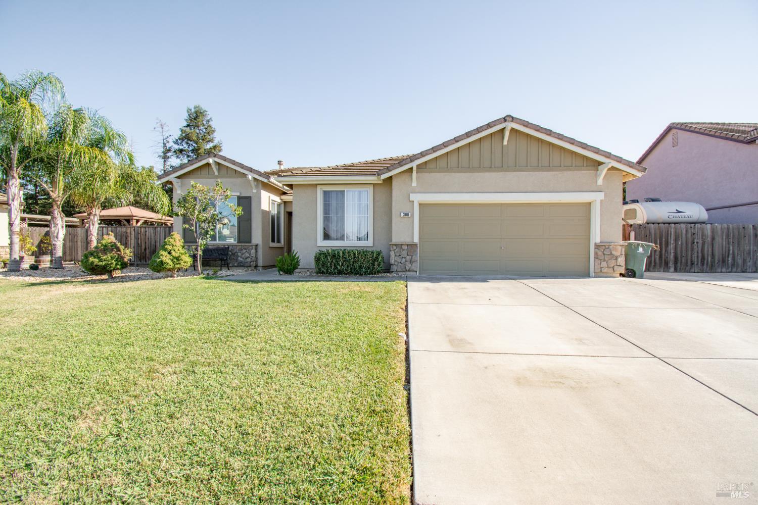 300 Rennert Way Dixon CA 95620
