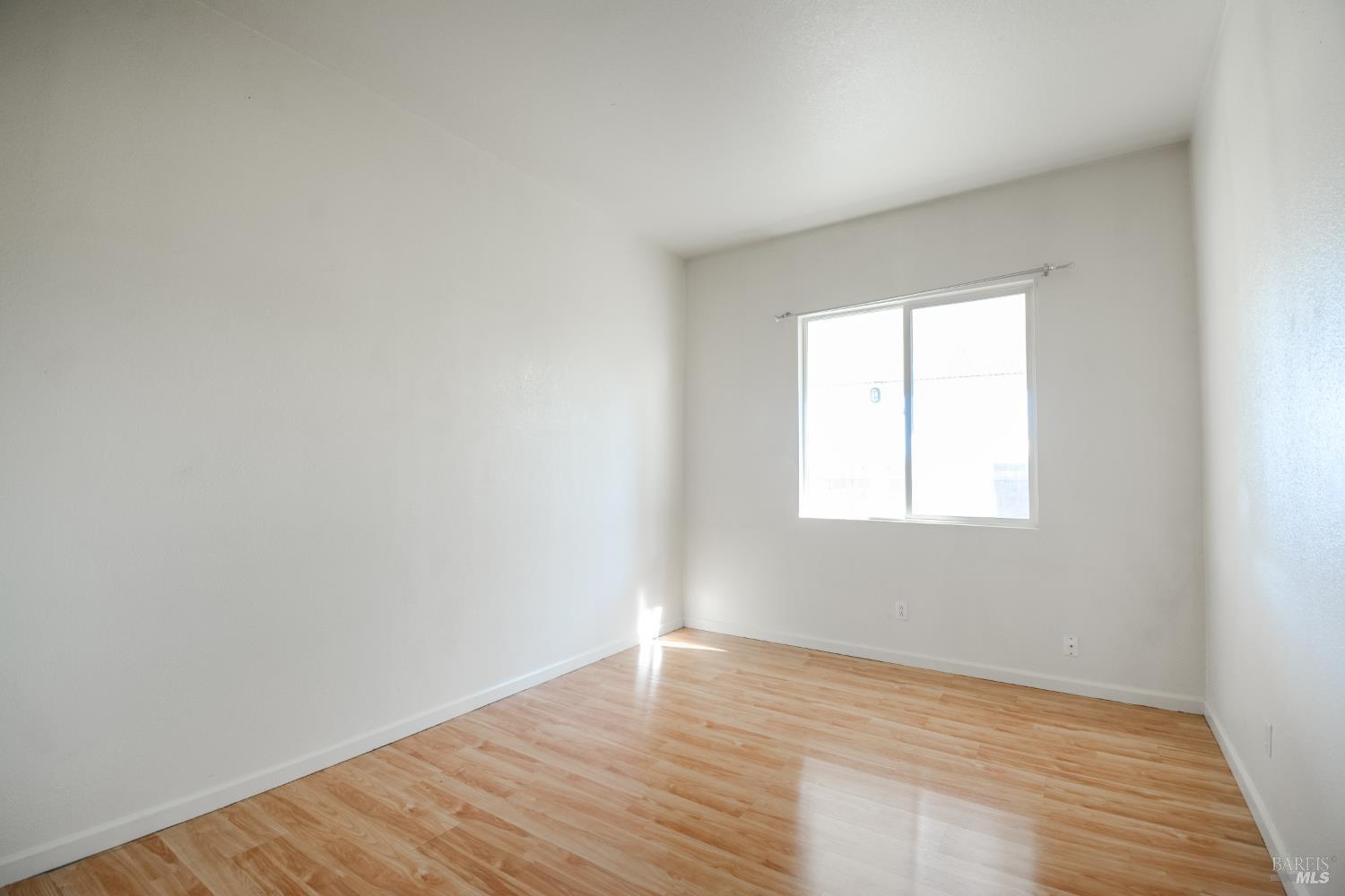 300 Rennert Way Dixon CA 95620