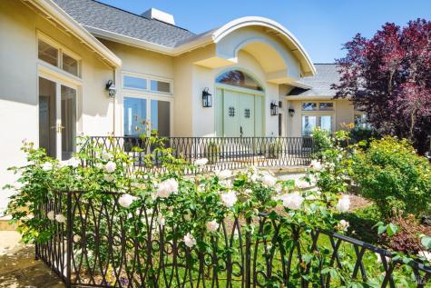 2614 Scotts Right Of Way Sebastopol CA 95472