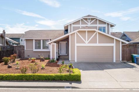1804 Spoonbill Avenue Petaluma CA 94954