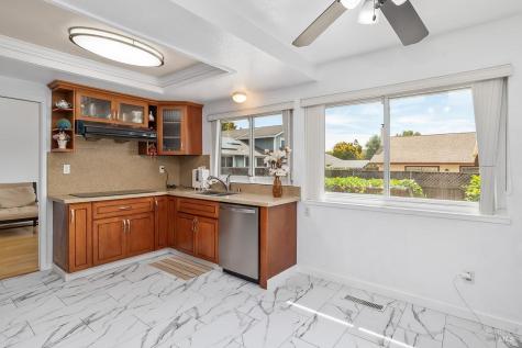 1804 Spoonbill Avenue Petaluma CA 94954