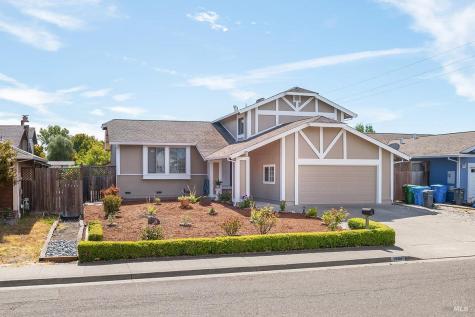 1804 Spoonbill Avenue Petaluma CA 94954