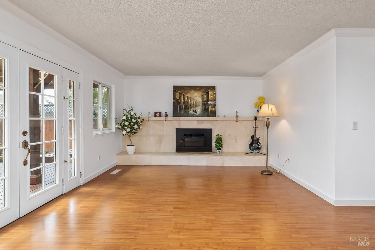 1804 Spoonbill Avenue Petaluma CA 94954