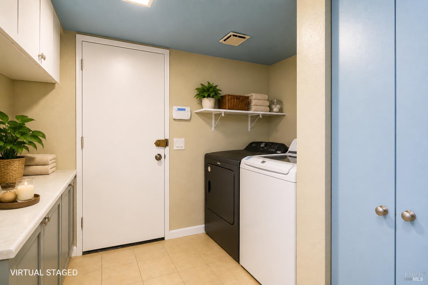 1804 Spoonbill Avenue Petaluma CA 94954