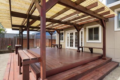 1804 Spoonbill Avenue Petaluma CA 94954