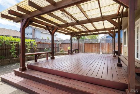 1804 Spoonbill Avenue Petaluma CA 94954