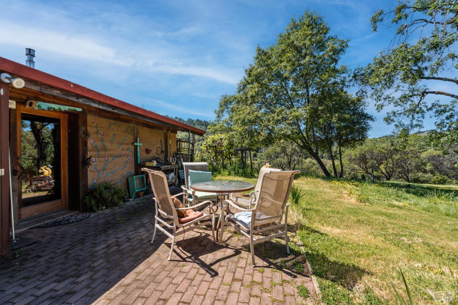 3751 Low Gap Road Ukiah CA 95482