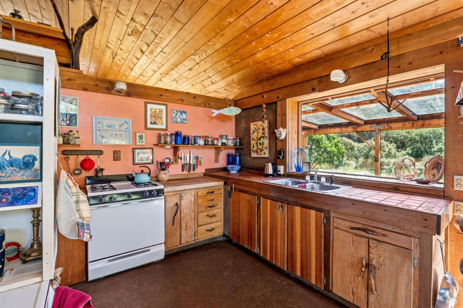3751 Low Gap Road Ukiah CA 95482