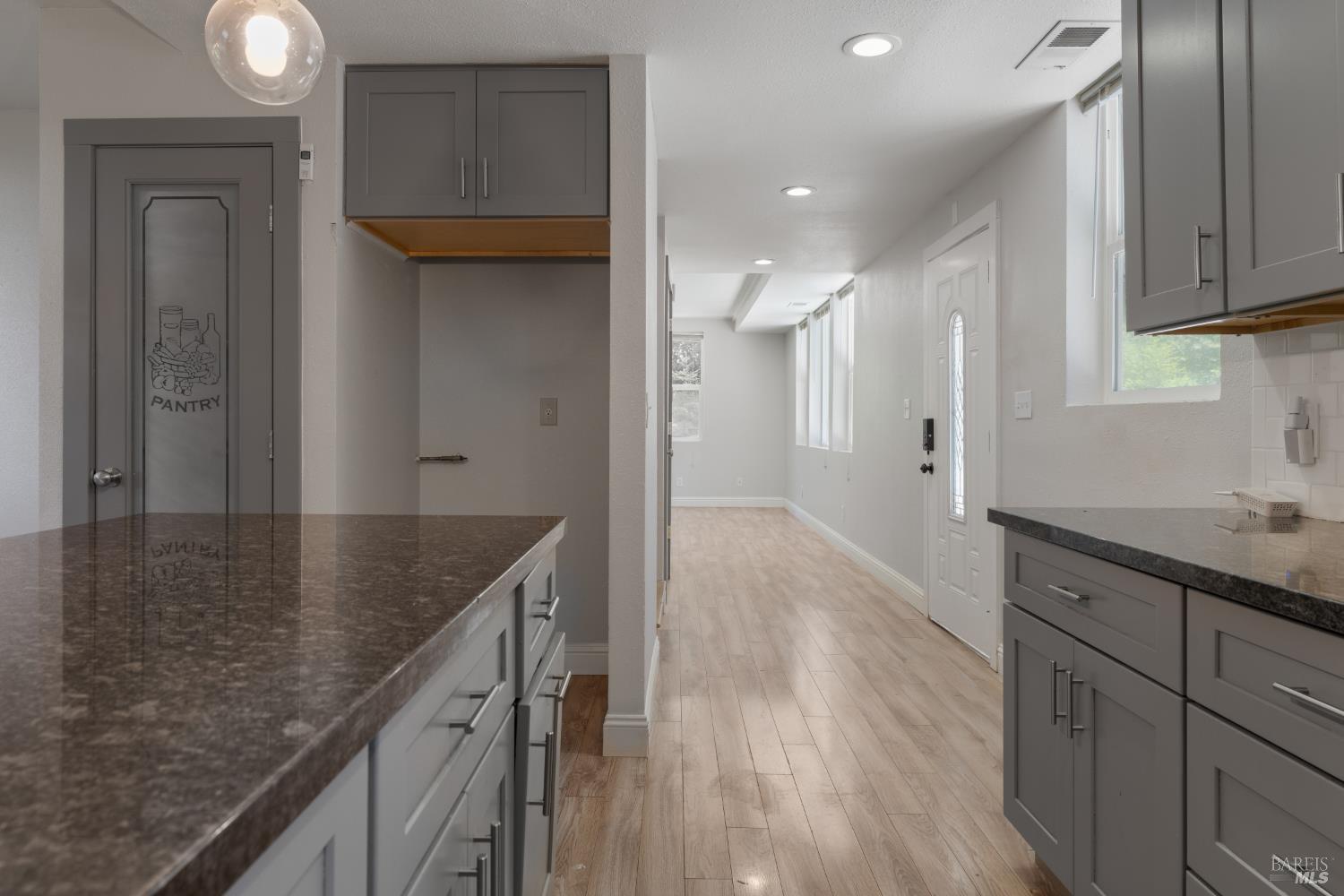 44000 Iversen Road Gualala CA 95445