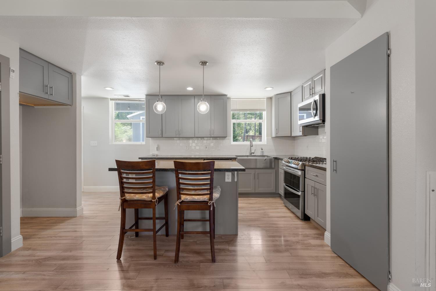 44000 Iversen Road Gualala CA 95445