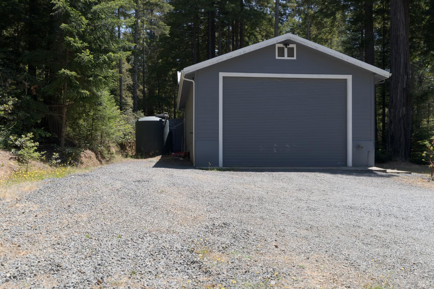 44000 Iversen Road Gualala CA 95445