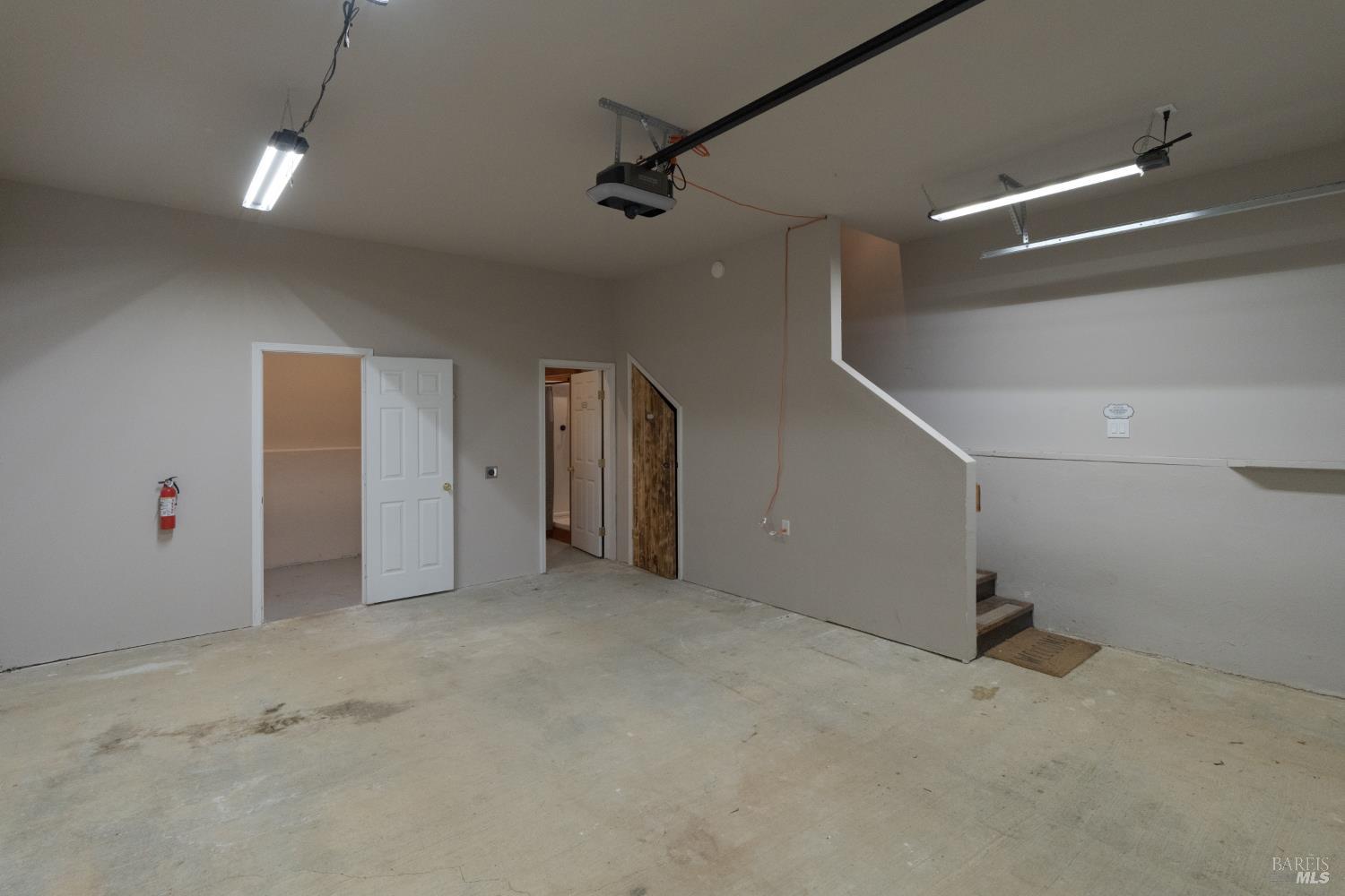 44000 Iversen Road Gualala CA 95445