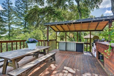 2348 Mill Creek Lane Healdsburg CA 95448