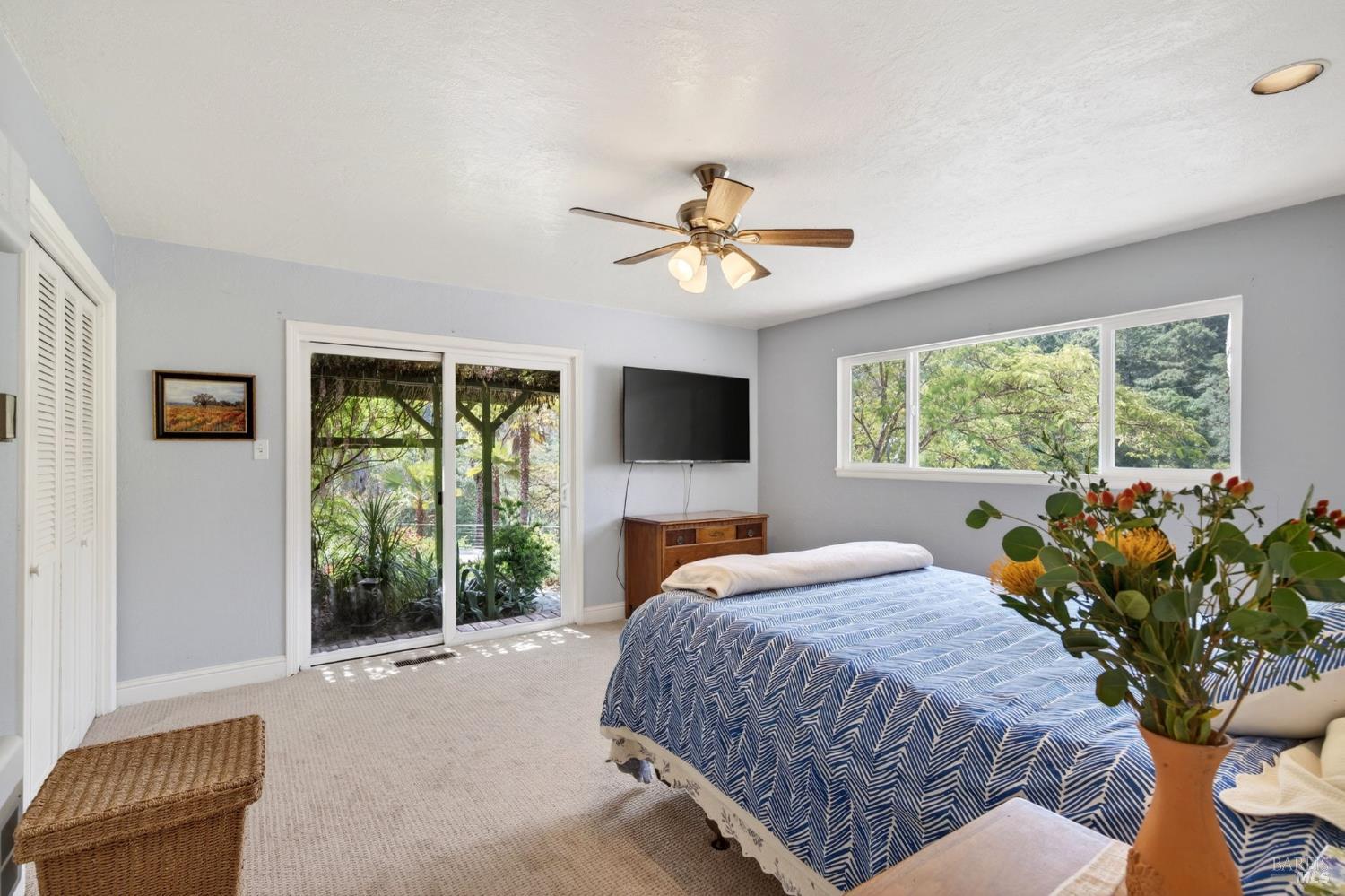 2348 Mill Creek Lane Healdsburg CA 95448