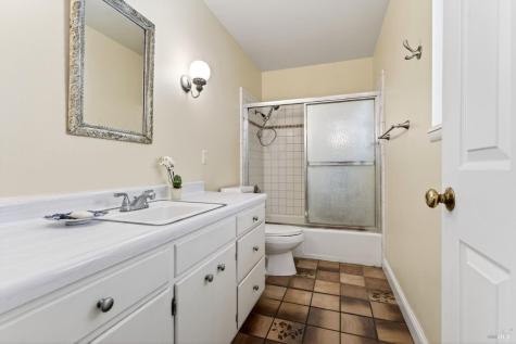 2348 Mill Creek Lane Healdsburg CA 95448