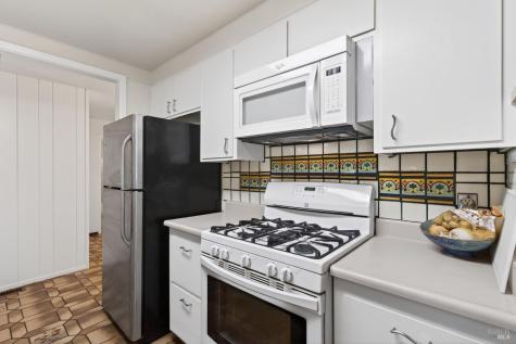 2348 Mill Creek Lane Healdsburg CA 95448