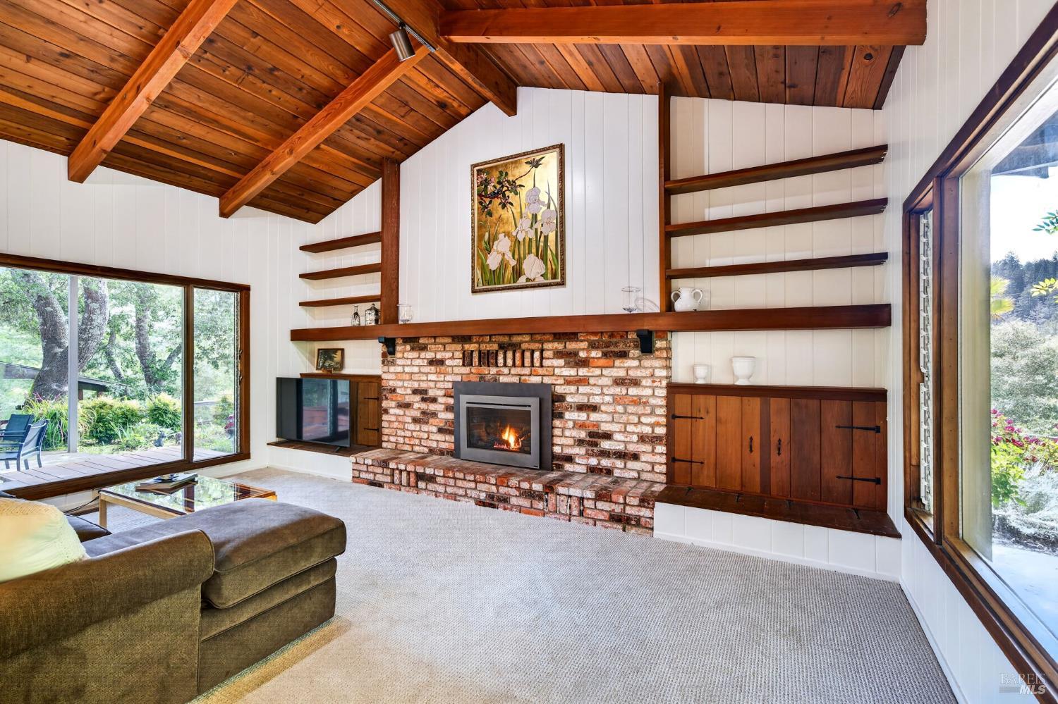 2348 Mill Creek Lane Healdsburg CA 95448