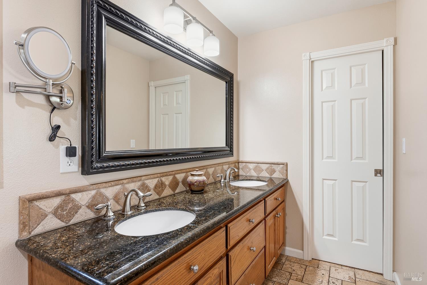 21220 Locust Street Willits CA 95490
