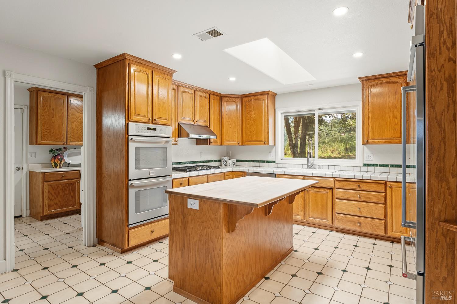 21220 Locust Street Willits CA 95490